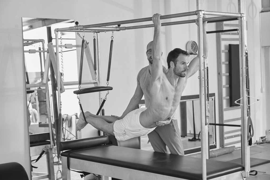 Pilates Hamburg Übungen Pull-Ups